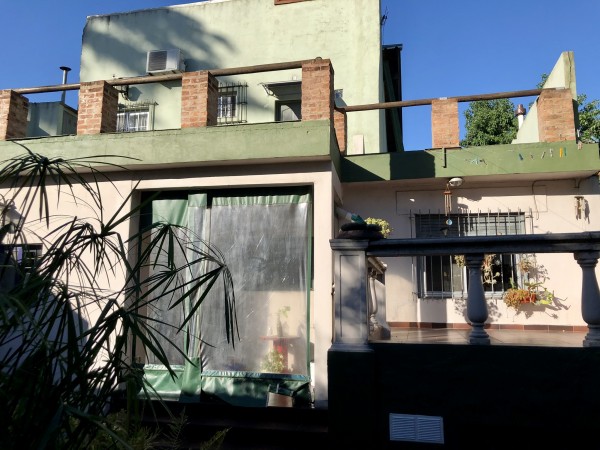 CASA EN VENTA 5 AMBIENTES - 2 PLANTAS - PARRILLA - MUÑIZ, SAN MIGUEL