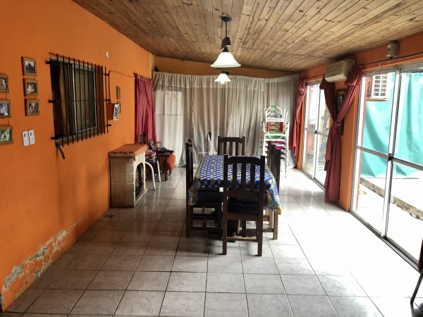 CASA EN VENTA SOBRE AV. ALTUBE - 6 AMBIENTES - OPORTUNIDAD - ESCUCHA OFERTAS - Jose C. Paz