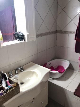 CASA EN VENTA SOBRE AV. ALTUBE - 6 AMBIENTES - OPORTUNIDAD - ESCUCHA OFERTAS - Jose C. Paz