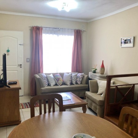 ¡Hermoso Triplex en complejo Las Marias!