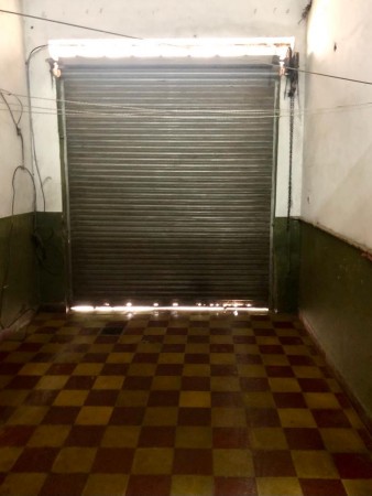 CASA 4 AMBIENTES CON LOCAL