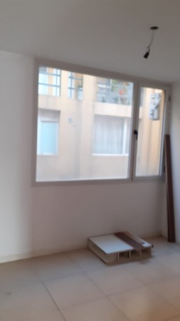 DEPARTAMENTO DOS AMBIENTES CON COCHERA EN VENTA - Jose C. Paz