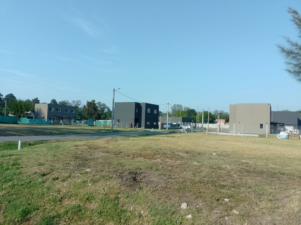 Venta Lote en Barrio Parque Las Casuarinas - Semicerrado - Del Viso, Pilar