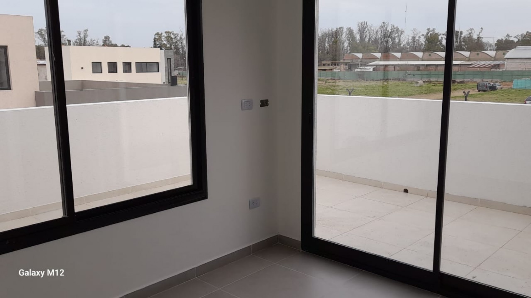 DUPLEX A LA VENTA 4 AMBIENTES A ESTRENAR EN PILAR - COMPLEJO SPRING PARK