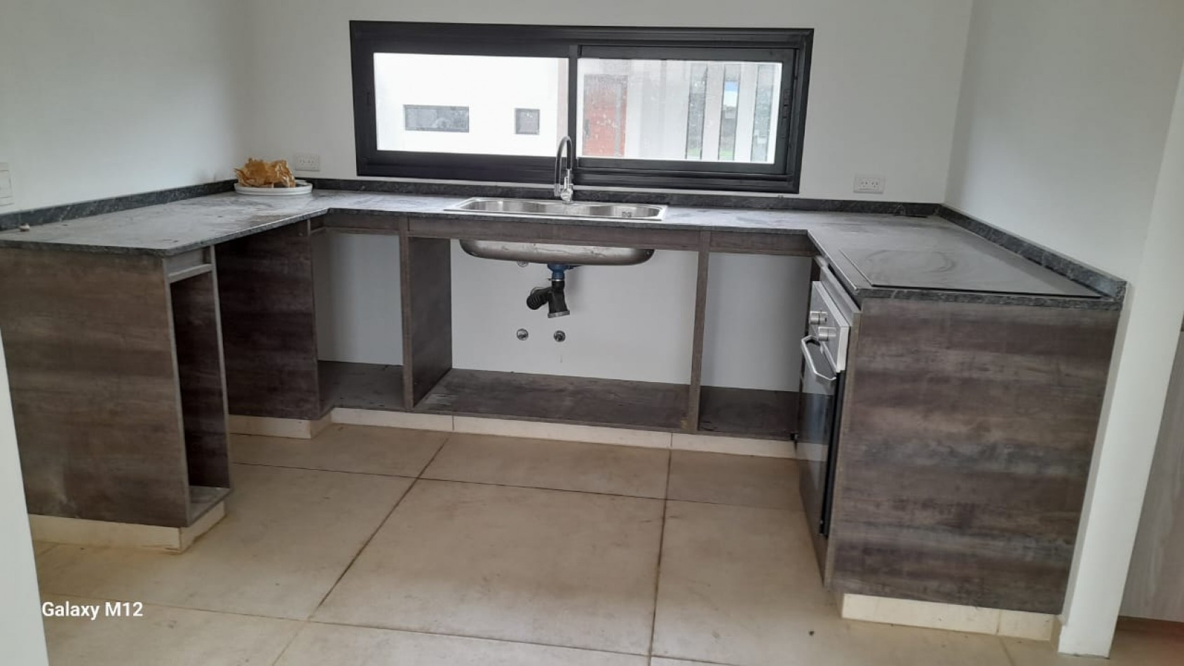  CASA EN VENTA 4 AMBIENTES A ESTRENAR EN PILAR - COMPLEJO SPRING PARK