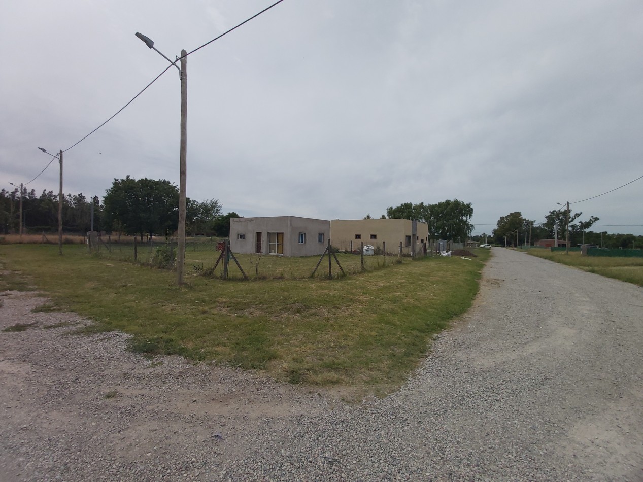 LOTES EN BARRIO SEMI CERRADO LOMAS DE MANZANARES - PARTIDO DE PILAR - ESCRITURACION INMEDIATA