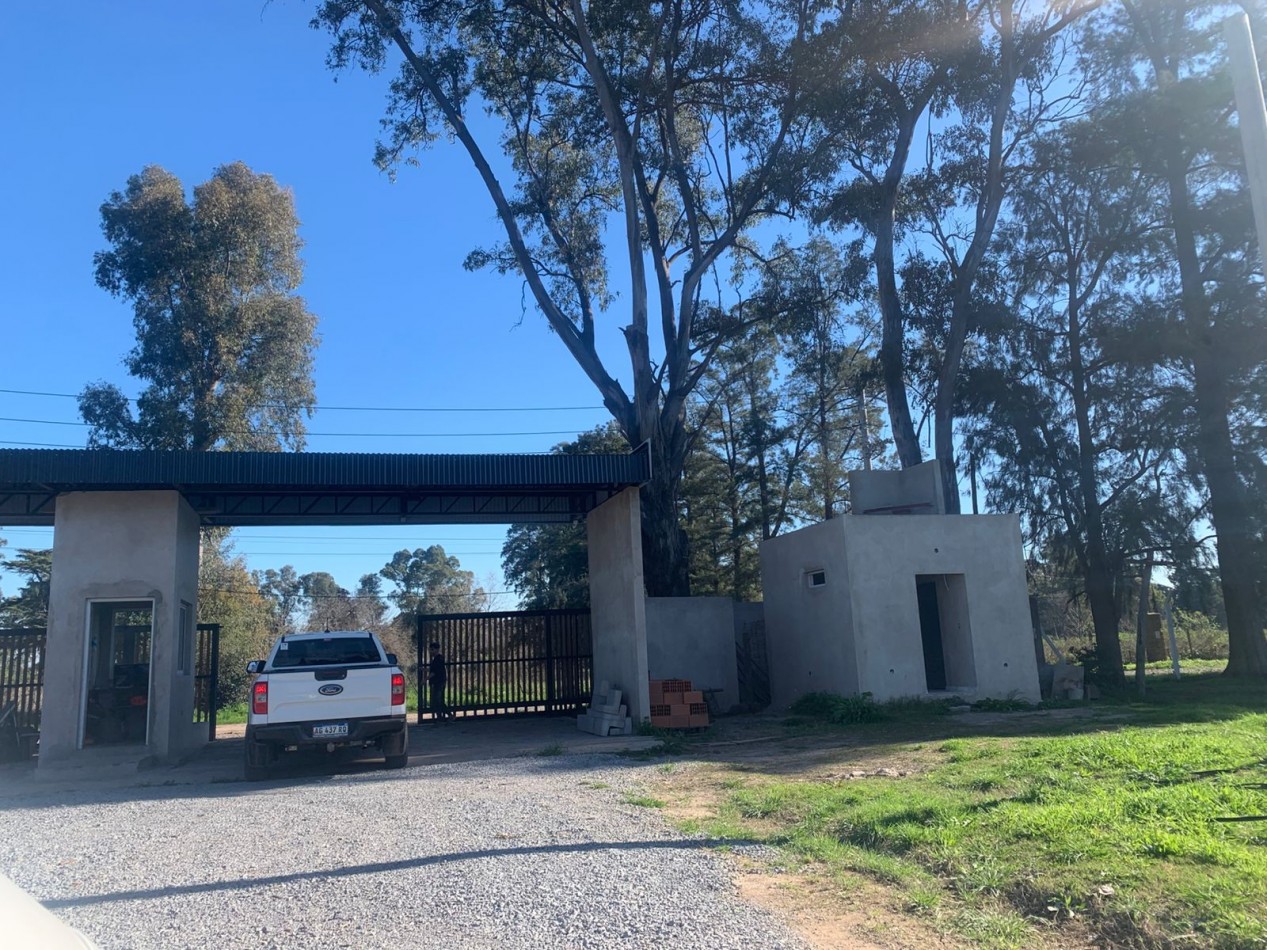Lotes en Barrio Semicerrado El Solar - Mariano Acosta - Partido de Merlo