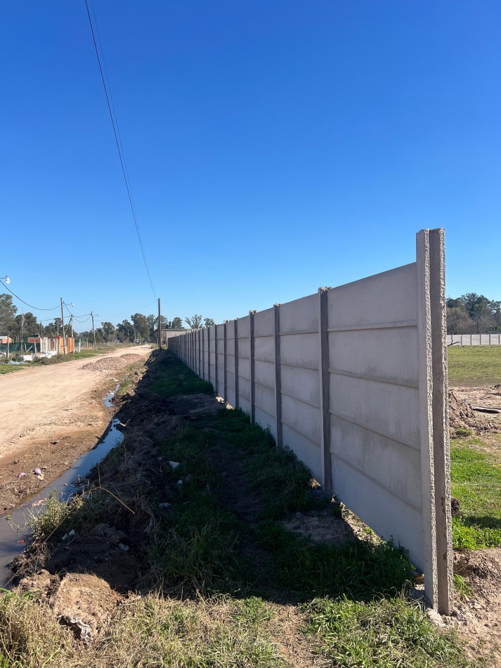 Lotes en Barrio Semicerrado Cactus - Mariano Acosta - Partido de Merlo