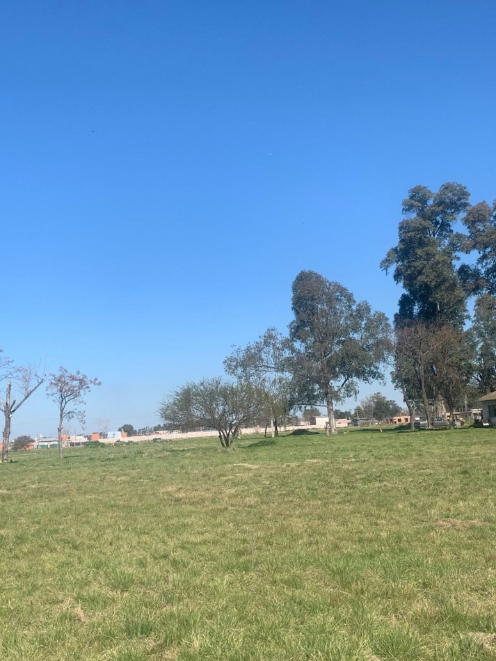 Lotes en Barrio La Pradera - Mariano Acosta - Partido de Merlo