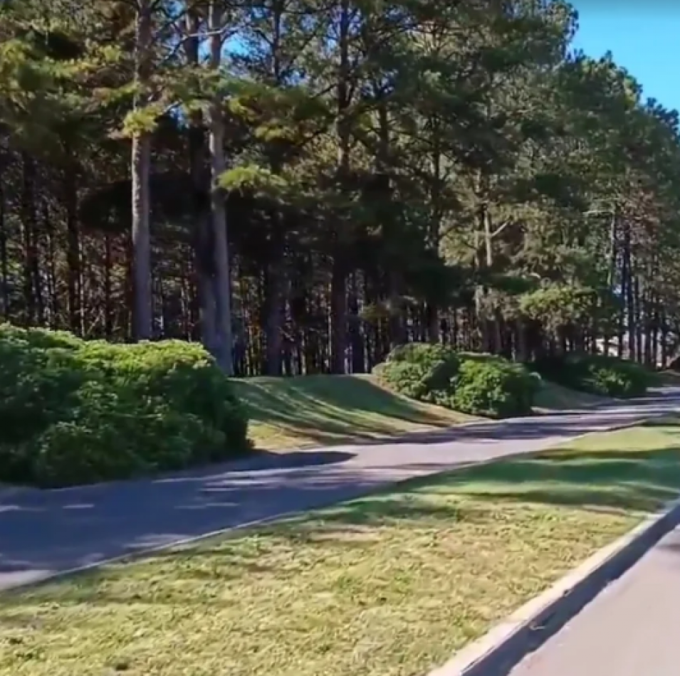 Lotes en Pinares Country Club, Exaltacion de la Cruz - Posesion y Escrituracion Inmediata