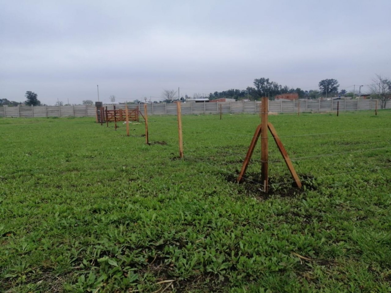 Lotes en Barrio Semicerrado El Solar - Mariano Acosta - Partido de Merlo