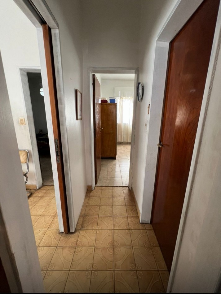 CASA EN PH EN VENTA - 4 AMBIENTES CON PATIO EN VICENTE LOPEZ