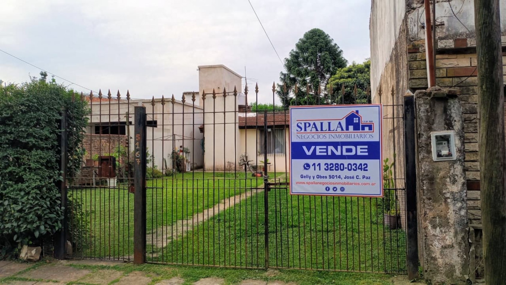 CASA 3 AMBIENTES EN VENTA CON GRAN JARDIN EN ING. PABLO NOGUES