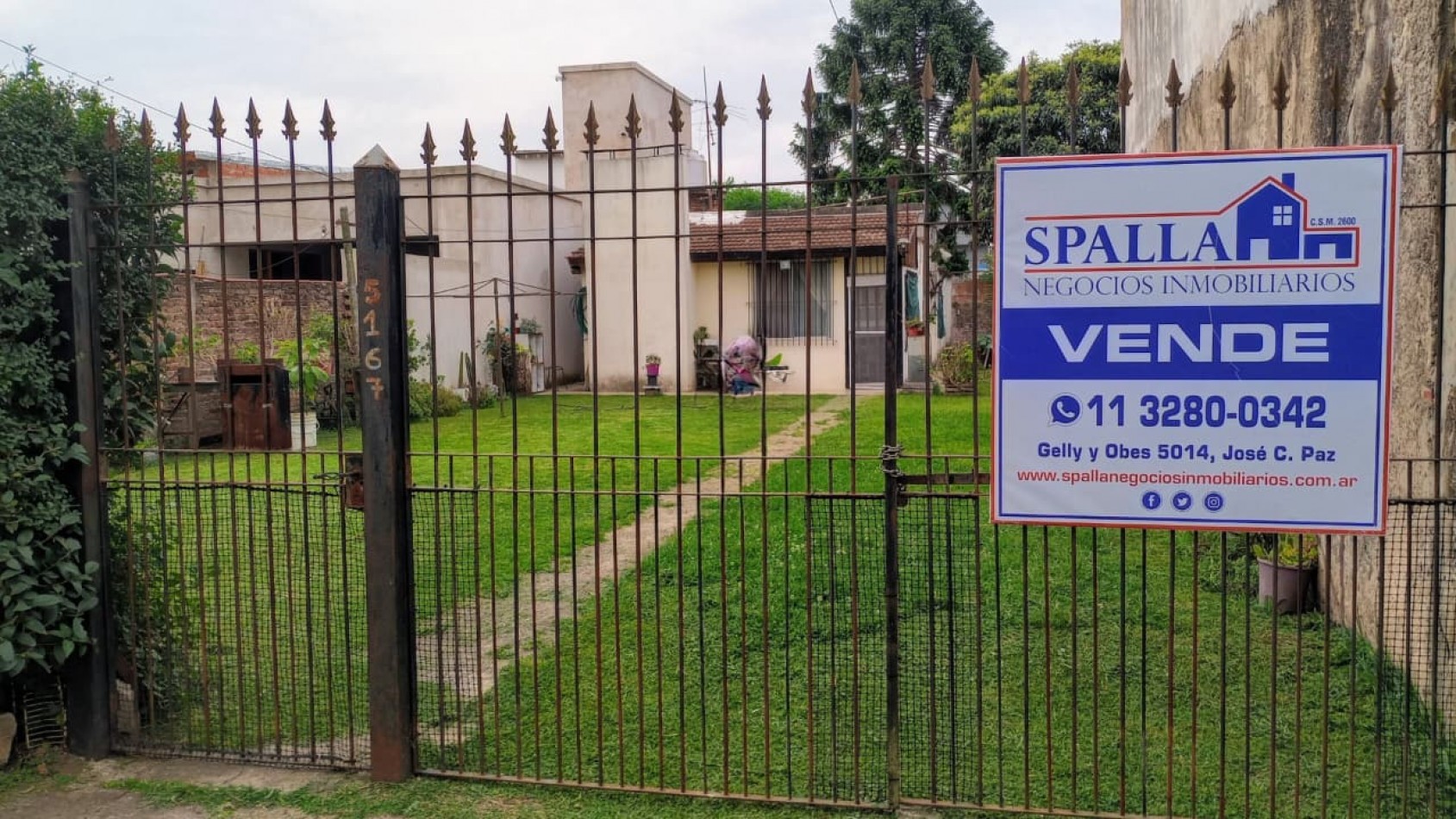 CASA 3 AMBIENTES EN VENTA CON GRAN JARDIN EN ING. PABLO NOGUES