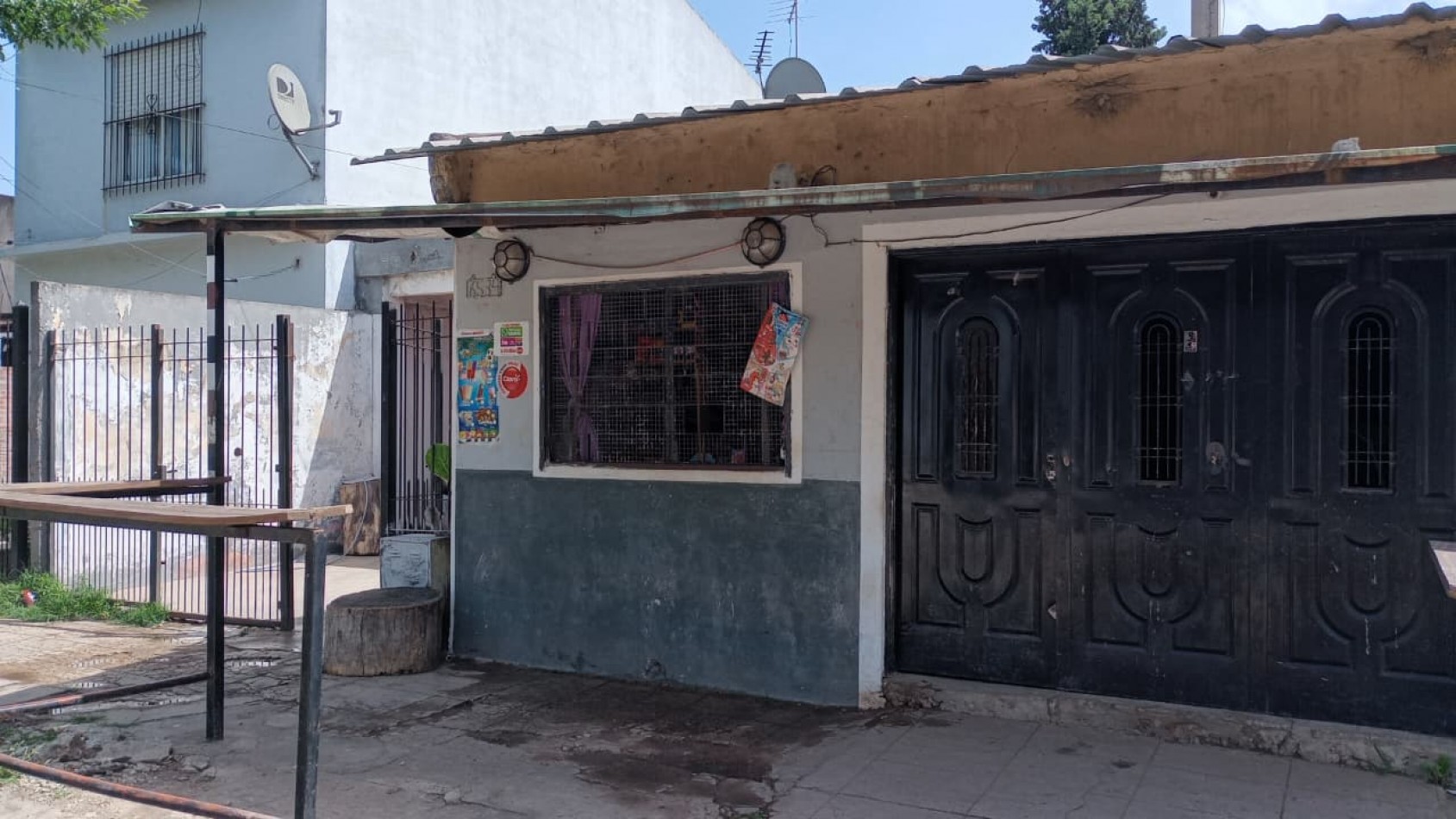 CASA EN VENTA 6 AMB EN CUARTEL V, MORENO