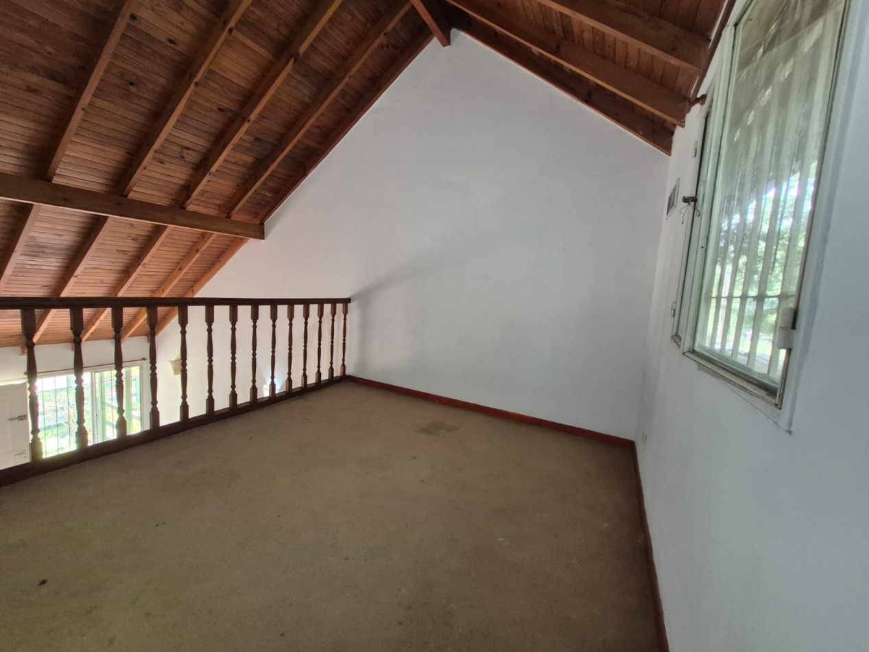 VENTA DUPLEX 4 AMBIENTES CON COCHERA PILAR CENTRO APTO CREDITO