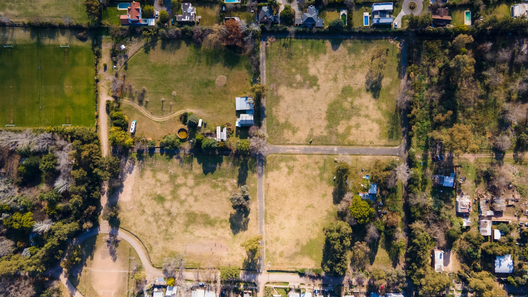 LOTE EN BARRIO PARQUE ALTOS DE GARIN - GARIN - Belen de Escobar
