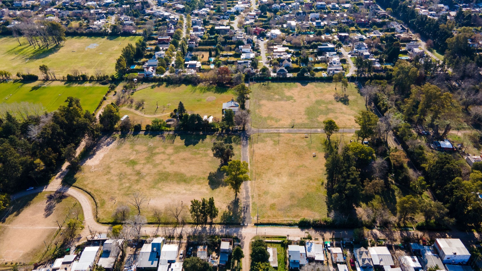 LOTE EN BARRIO PARQUE ALTOS DE GARIN - GARIN - Belen de Escobar