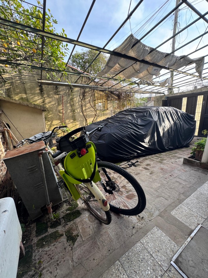 CASA EN VENTA EN LOS POLVORINES 