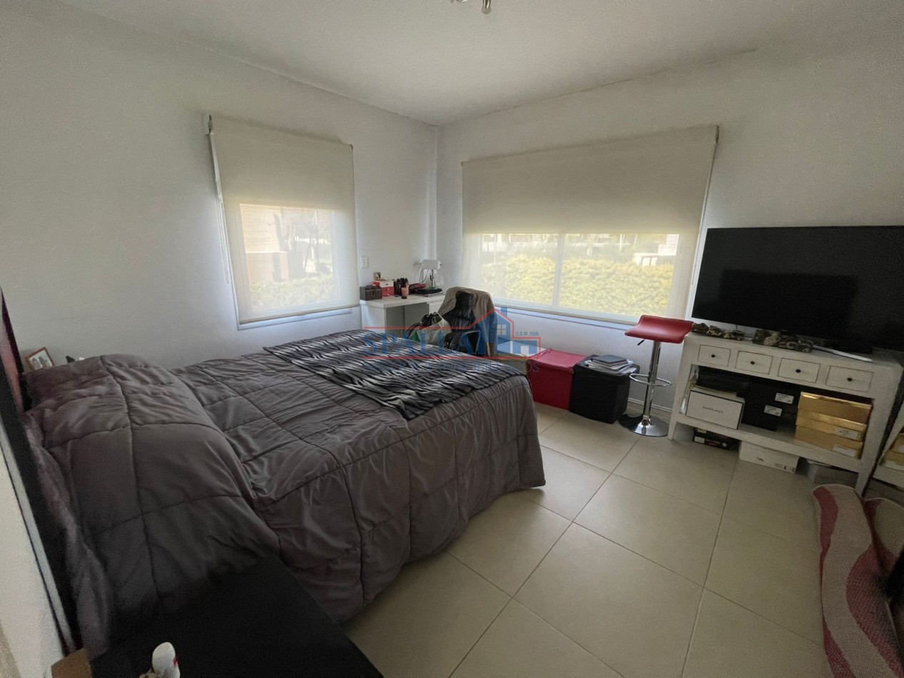 VENTA CASA 4 AMBIENTES BARRIO LAS ORQUIDEAS PILAR