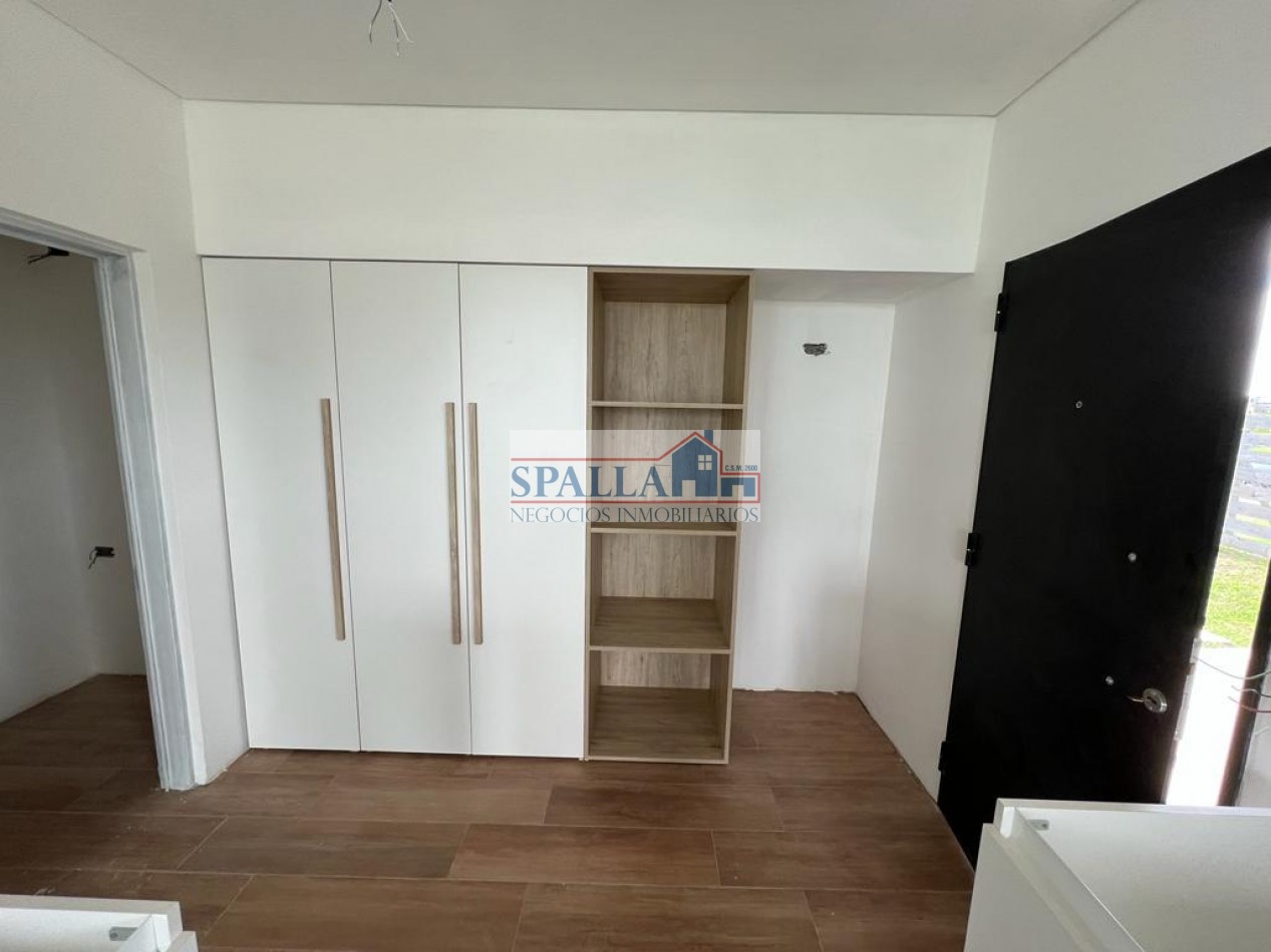 CASA EN VENTA SAN SEBASTIAN A ESTRENAR AREA 1 CON RENTA