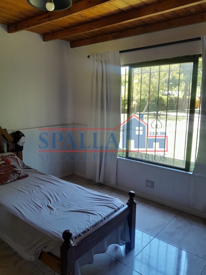  CASA QUINTA EN VENTA CON PILETA Y EXCELENTE ACCESO A RUTA 24 Y ACCESO OESTE, GENERAL RODRIGUEZ.