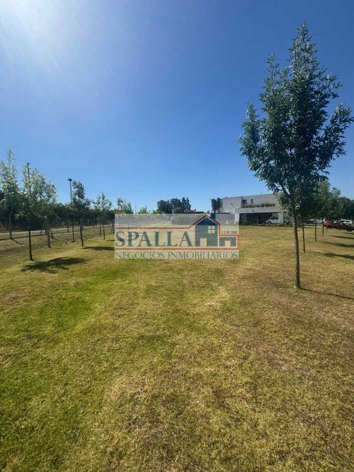 VENTA LOTE BARRIO SAN EDUARDO PILAR DEL ESTE - PERMUTA