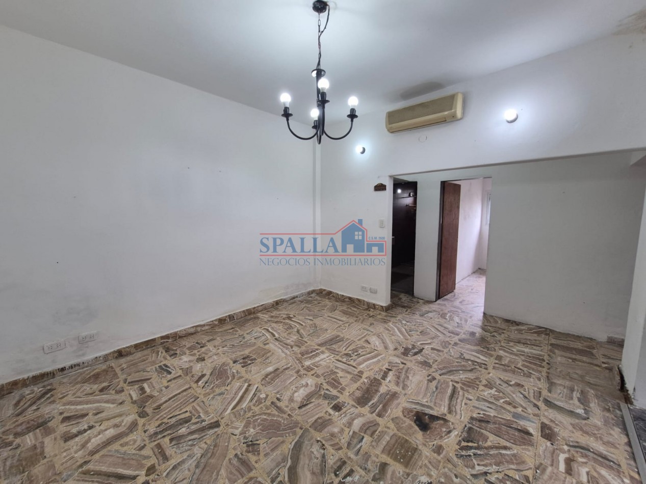 ALQUILER CASA TRES AMBIENTES CERCANA A PILAR CENTRO CON GARAGE - USO RESIDENCIAL O COMERCIAL
