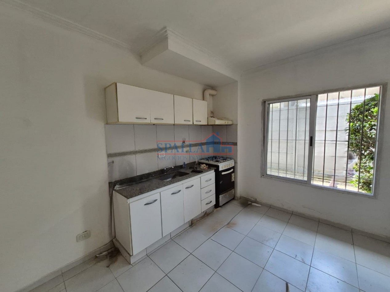 ALQUILER DEPARTAMENTO DOS AMBIENTES PLANTA BAJA PILAR CENTRO