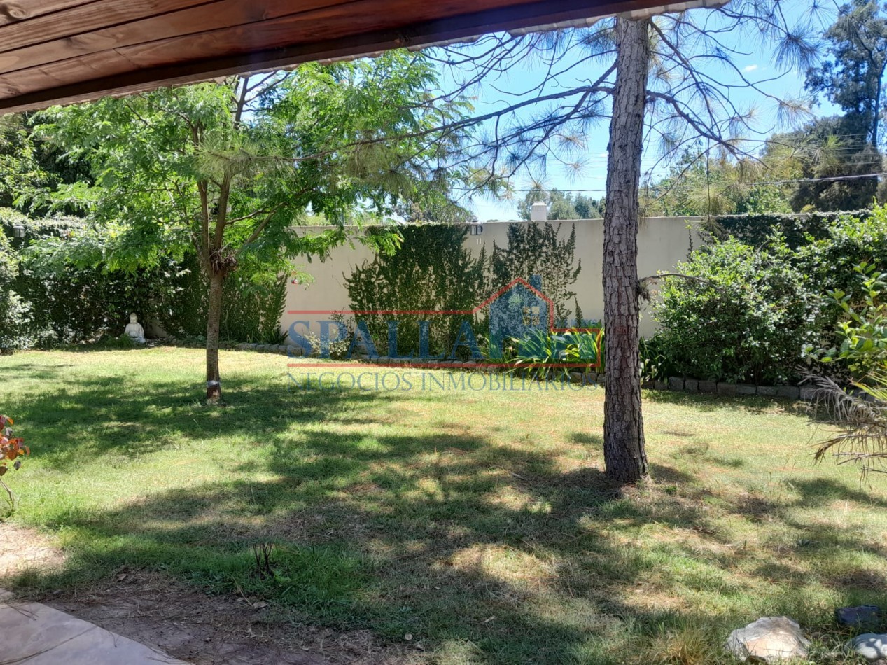  CASA QUINTA EN VENTA CON PILETA Y EXCELENTE ACCESO A RUTA 24 Y ACCESO OESTE, GENERAL RODRIGUEZ.