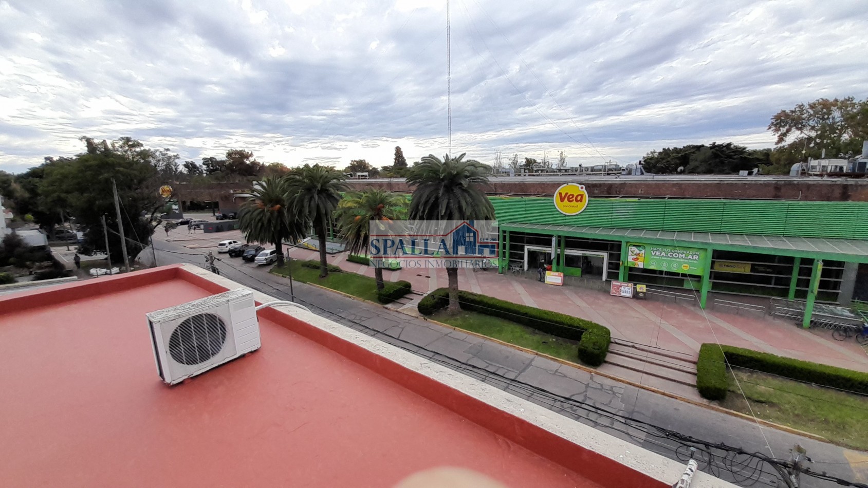 VENTA LOCAL COMERCIAL CON RENTA EXCELENTE UBICACION EN PACHECO APTO CREDITO
