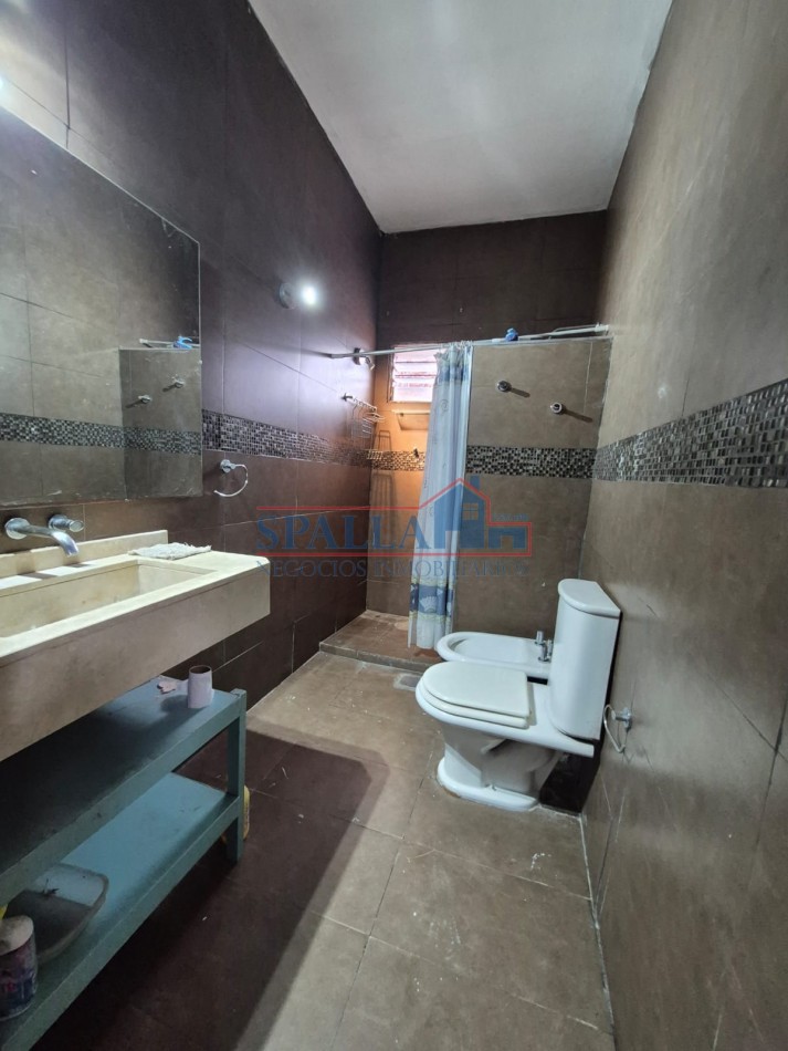 ALQUILER CASA TRES AMBIENTES CERCANA A PILAR CENTRO CON GARAGE - USO RESIDENCIAL O COMERCIAL
