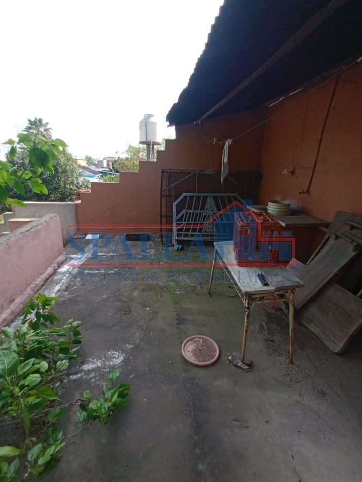 Oportunidad Casa en Bloque con Dos Viviendas y Cochera en Jose C. Paz