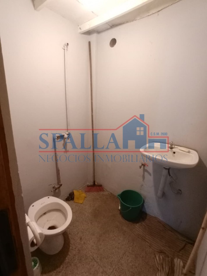 LOCAL COMERCIAL EN ALQUILER AV. CROACIA JOSE C. PAZ - ZONA COMERCIAL