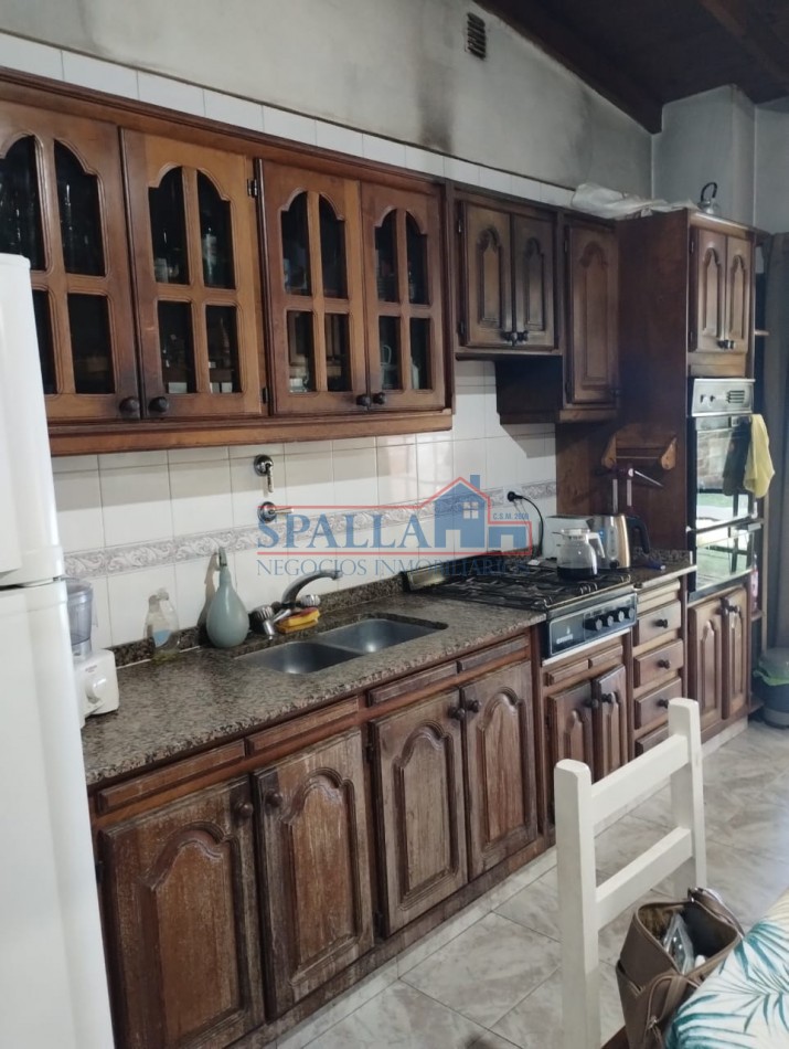 VENTA CASA 6 AMBIENTES BARRIO LA LONJA A METROS DE RUTA 8 PILAR