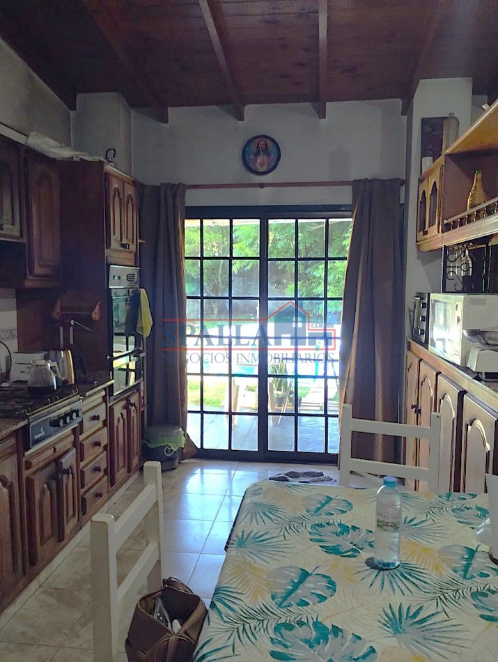 VENTA CASA 6 AMBIENTES BARRIO LA LONJA A METROS DE RUTA 8 PILAR