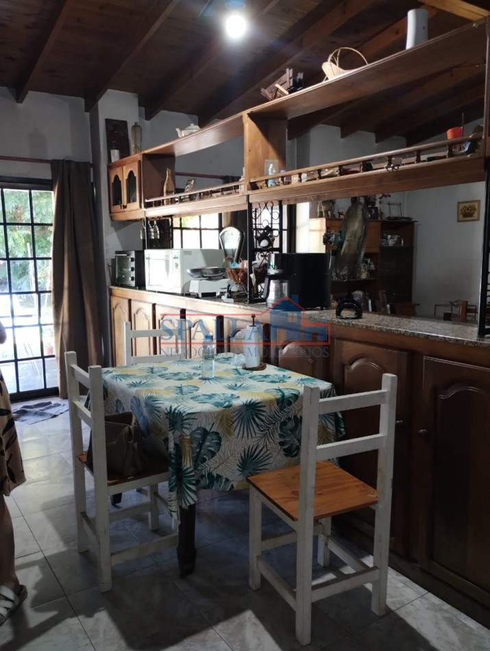 VENTA CASA 6 AMBIENTES BARRIO LA LONJA A METROS DE RUTA 8 PILAR