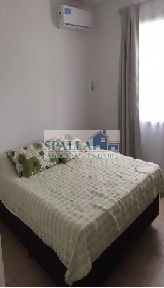 VENTA CASA 4 AMBIENTES BARRIO SAN ALFONSO PILAR DEL ESTE CON RENTA