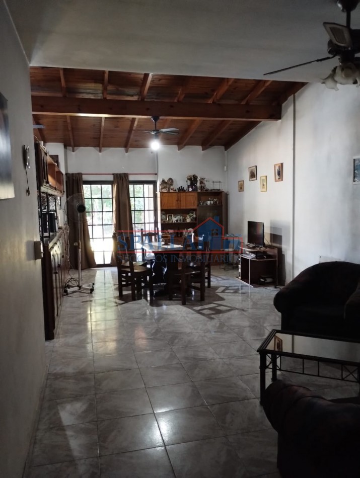 VENTA CASA 6 AMBIENTES BARRIO LA LONJA A METROS DE RUTA 8 PILAR