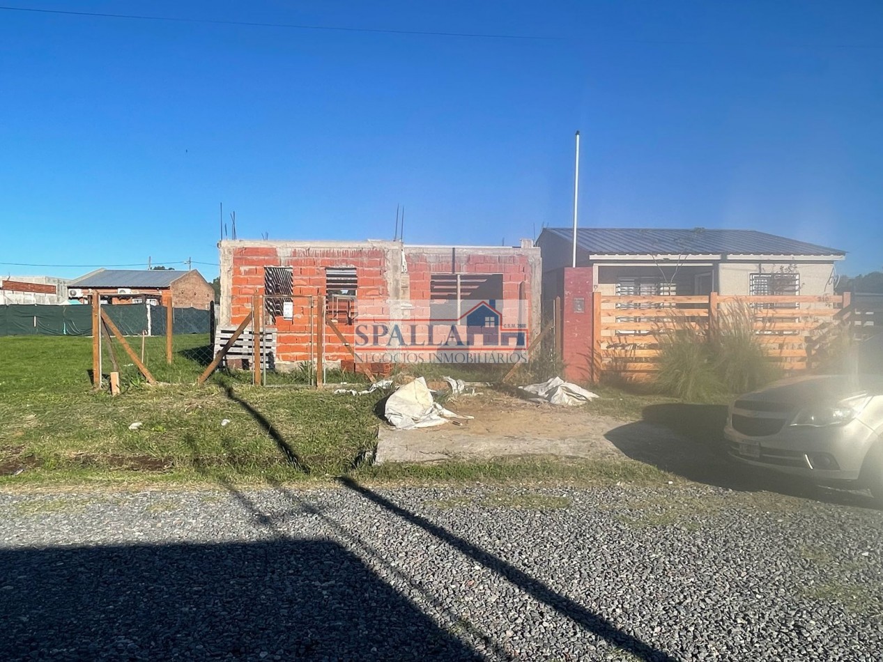 VENTA LOTE CON CONSTRUCCION A TERMINAR BARRIO PARQUE ASTOLFI 2 PILAR