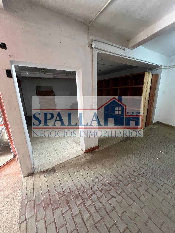 ALQUILER LOCAL COMERCIAL DE 400MT2 - AMPLIO DEPOSITO - DERQUI, PILAR