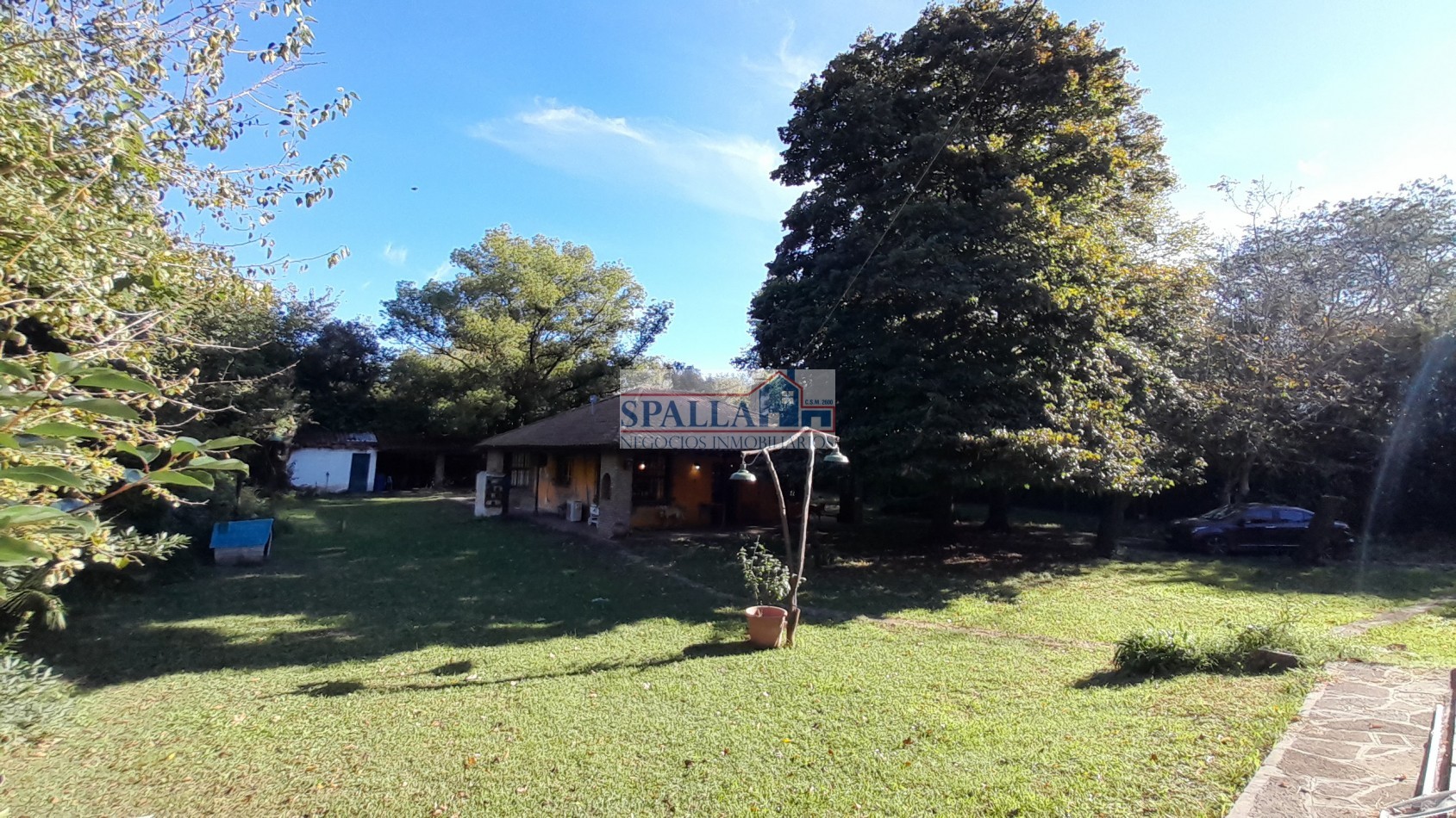 VENTA CASA QUINTA 4 AMBIENTES EN PRESIDENTE DERQUI PILAR, CON PILETA