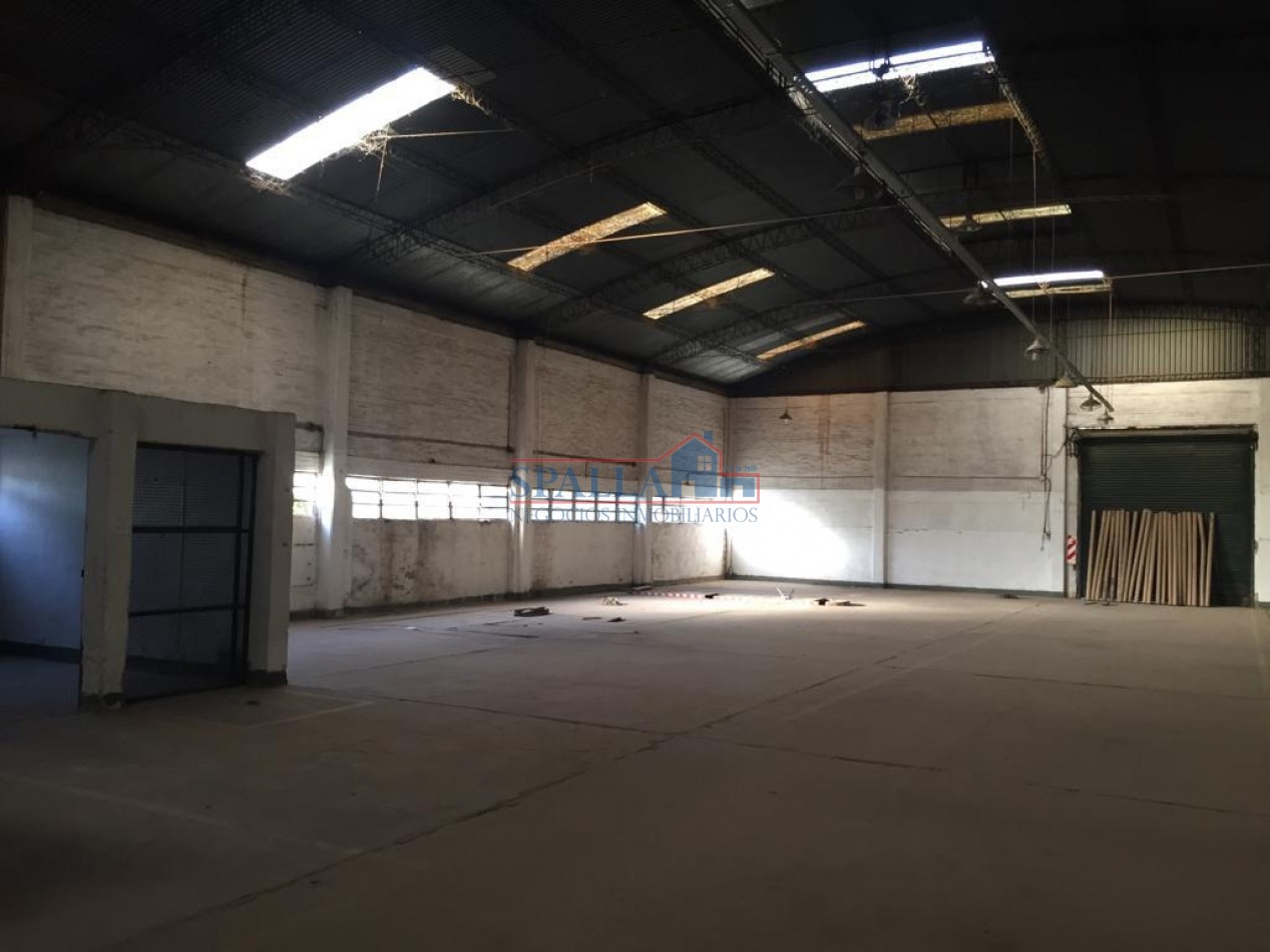 VENTA GALPON 800 M2 SOBRE RUTA 8 A METROS DE PANAMERICANA KM 55 RAMAL PILAR