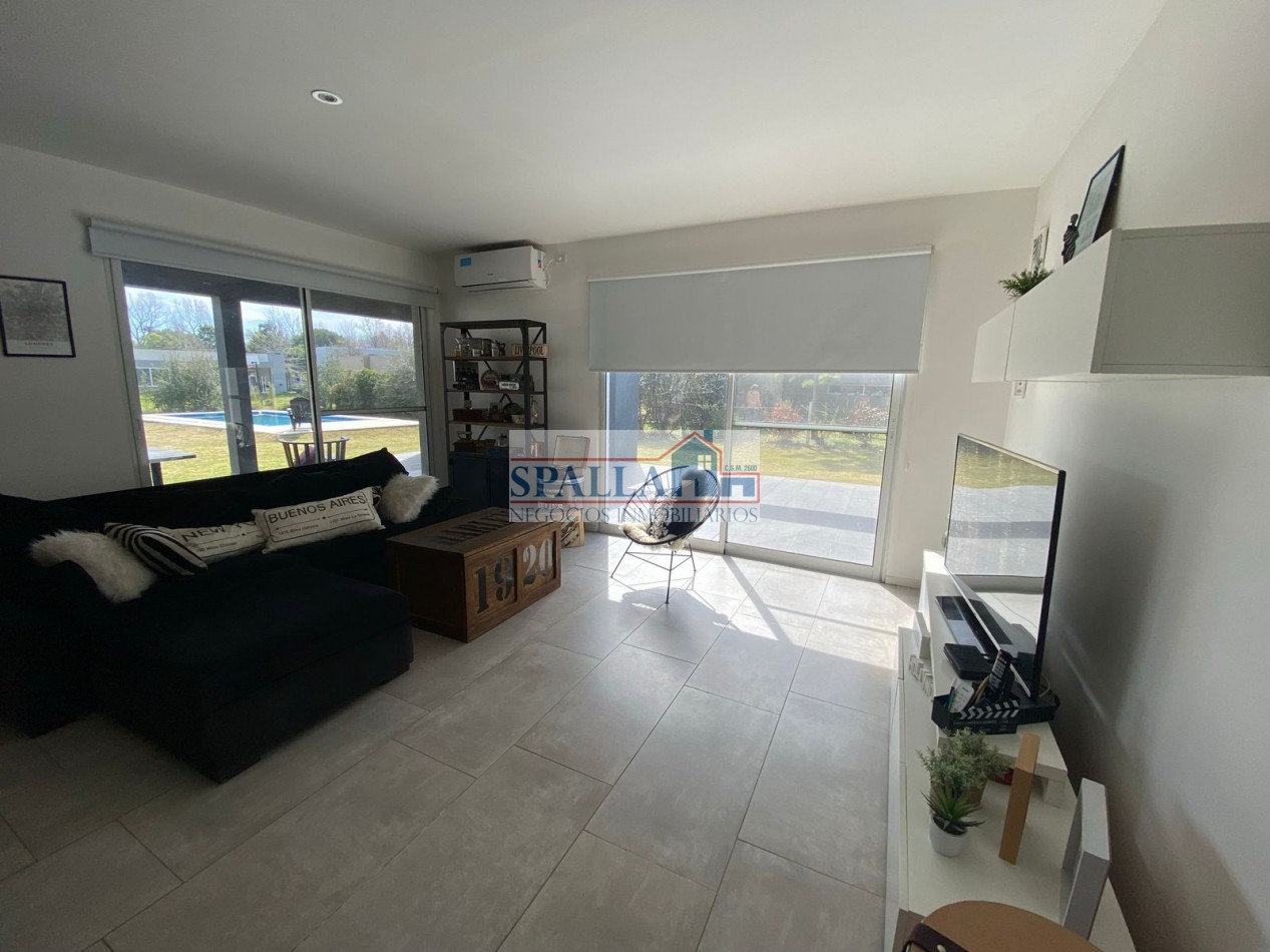 VENTA CASA 4 AMBIENTES - CON PILETA - BARRIO SAUSALITO, PILAR - APTO CREDITO