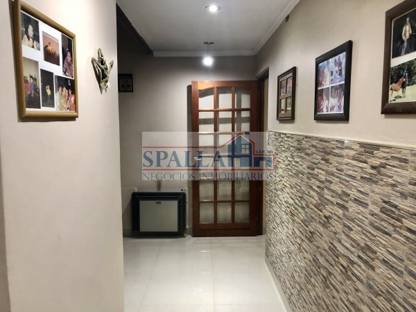 MAGNIFICA CASA 5 AMBIENTES EN VENTA - Jose C. Paz