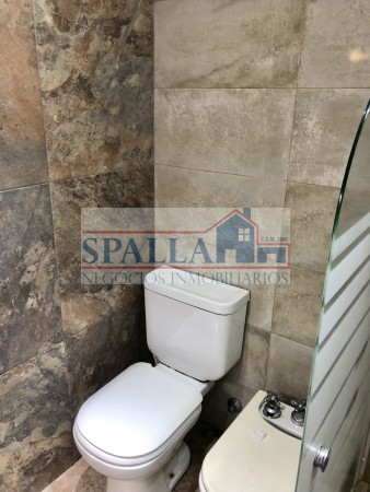 MAGNIFICA CASA 5 AMBIENTES EN VENTA - Jose C. Paz