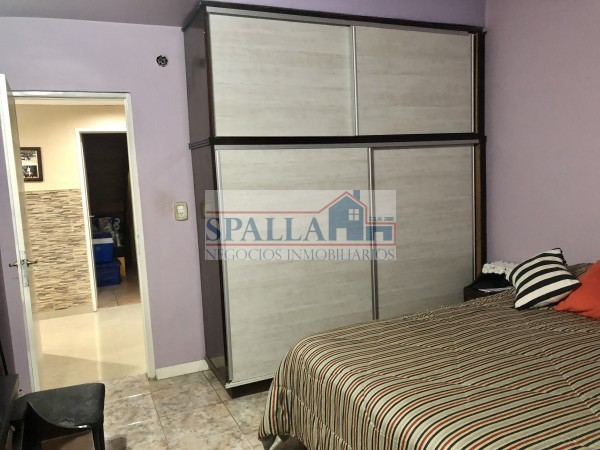 MAGNIFICA CASA 5 AMBIENTES EN VENTA - Jose C. Paz