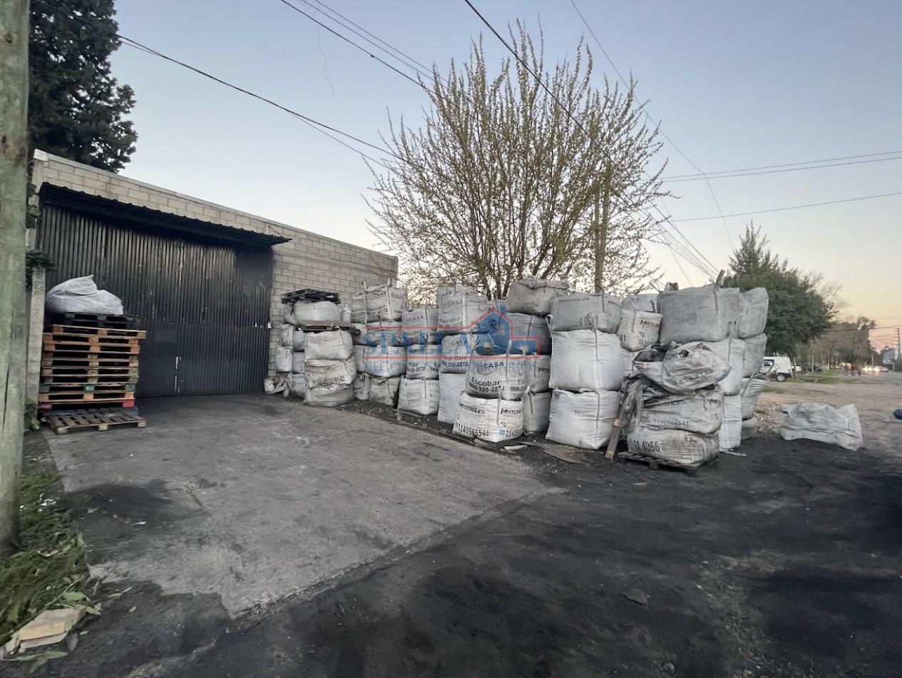 VENTA FONDO DE COMERCIO - CARBONERIA EN PILAR