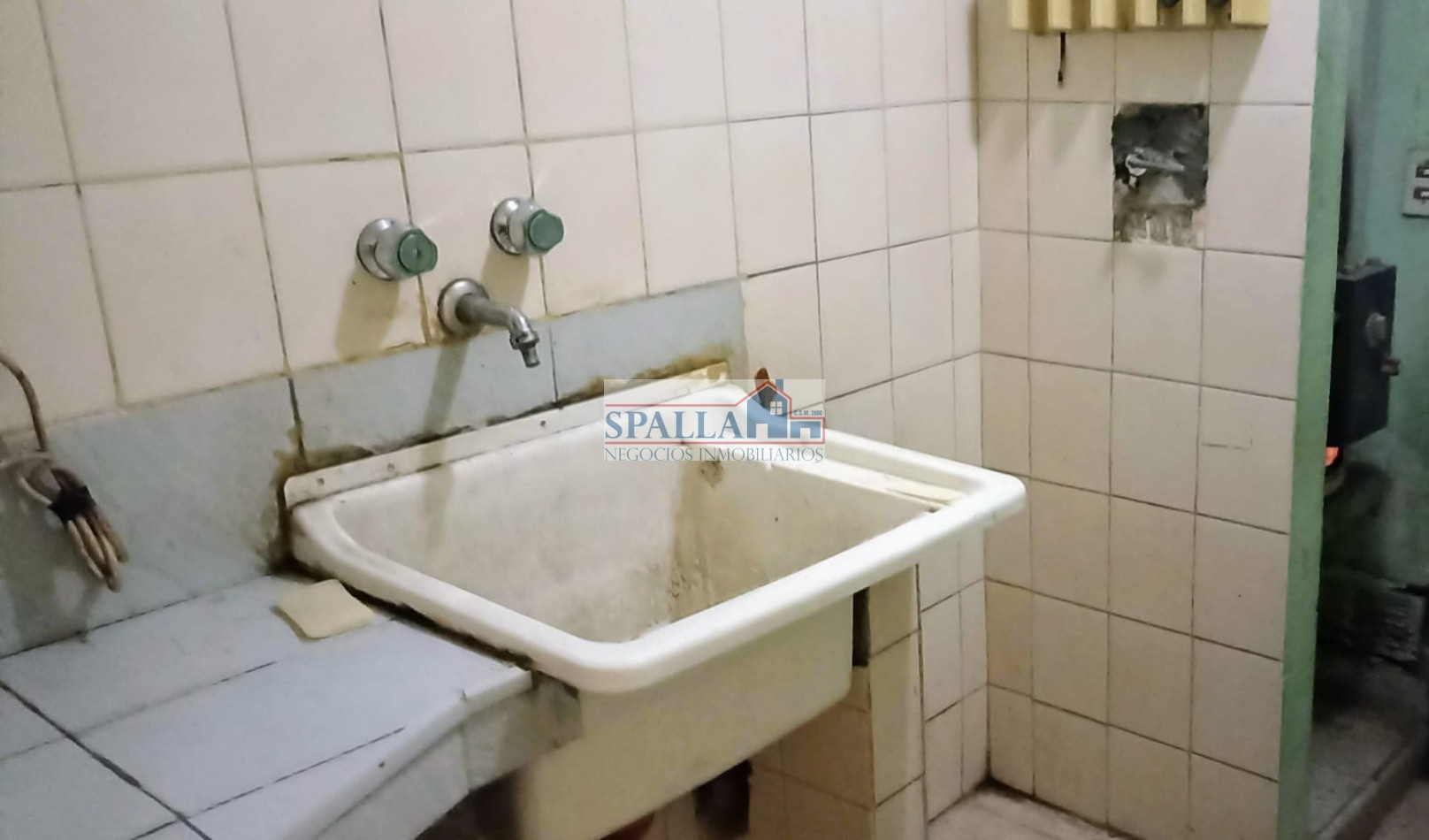 VENTA CASA 4 AMBIENTES EN VILLA ASTOLFI A 200 MTS DE LA ESTACION - APTO CREDITO