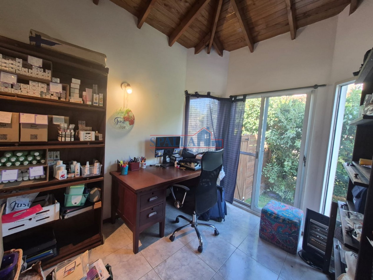 ALQUILER CASA 5 AMBIENTES LA DELFINA PILAR 